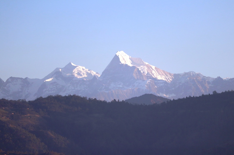 डडेल्धुरा बाट देखिने अपि–साइपाल  हिमालका दृष्य (फोटोफिचर  )