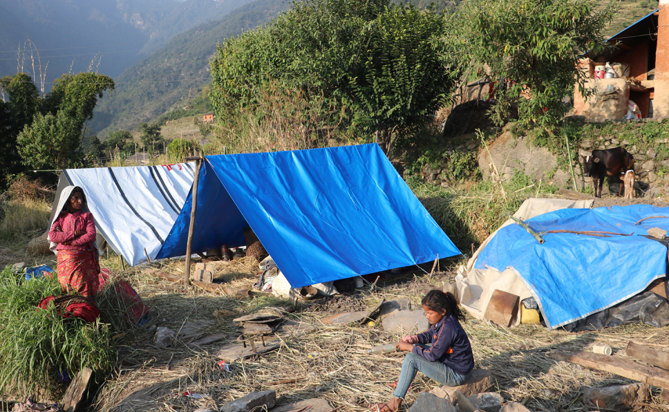 बझाङमा घर बाहिर बस्न प्रहरीद्वारा माइकिङ