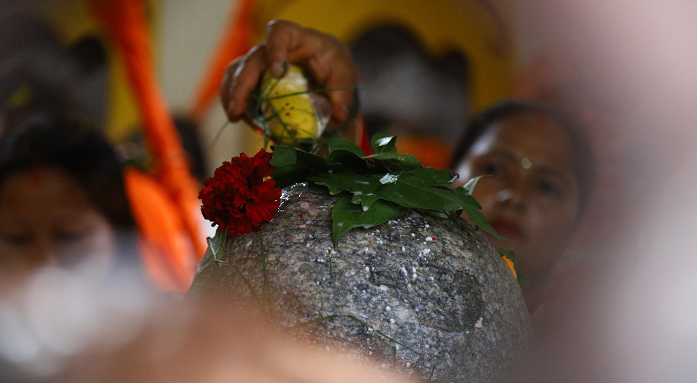 आज साउनको अन्तिम सोमबार, देशभरका शिवालयमा घुइँचो