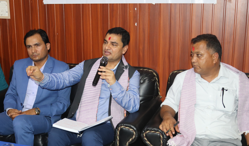 संघीय सरकारले आधारभूत अस्पताल सञ्चालनका लागि  एक करोड अनुदान दिने