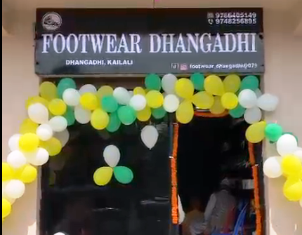 धनगढी ५ जाई लभ्लीचोकमा “फुटवयर”पसल सञ्चालन