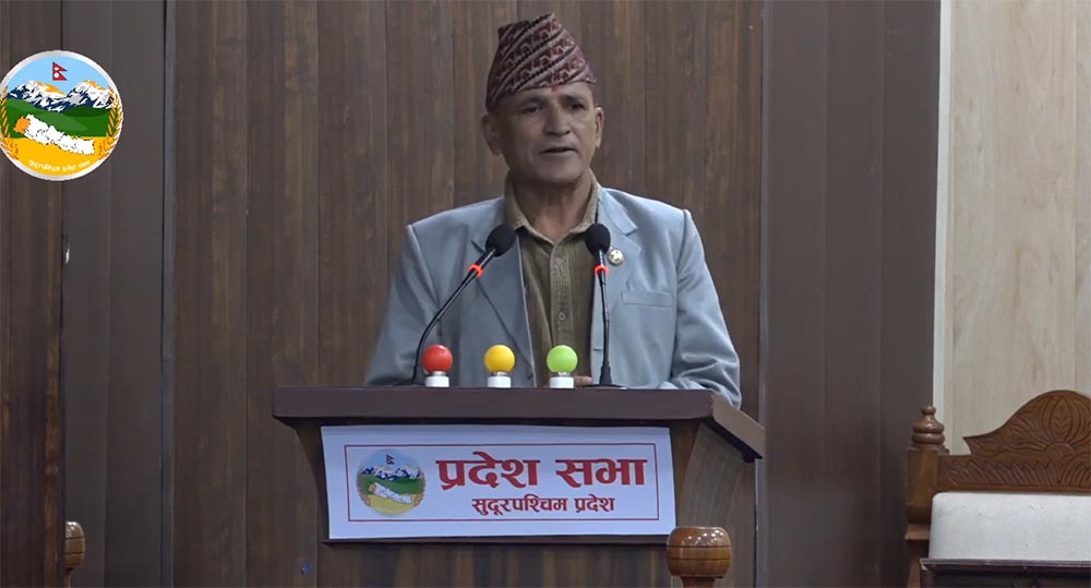मुख्यमन्त्रीलाई राजीनामा दिन सुझाव