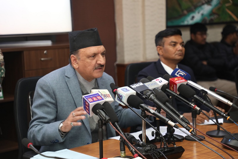 आर्थिक सूचक सकारात्मक हुँदै गएका छन्, शेयर बजारले लय समातेकाे छ : अर्थमन्त्री महत