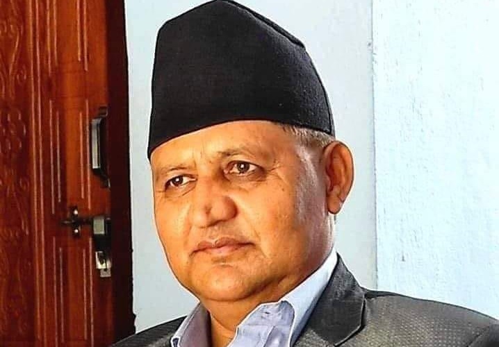 एमालेले लीला गिरीकाे ठाउँमा चेतनारायण आचार्यलाई लुम्बिनीकाे मुख्यमन्त्री बनाउने