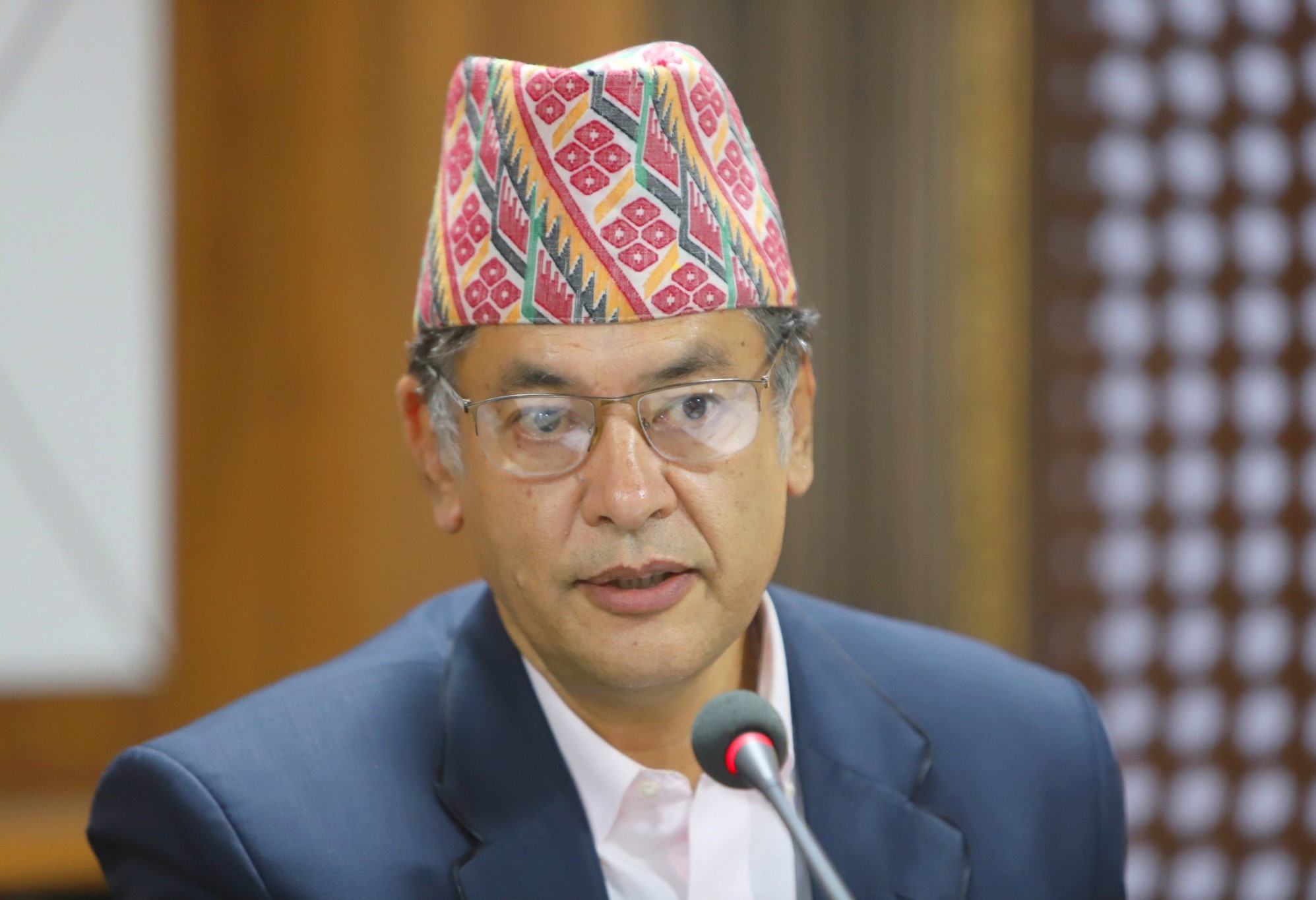 नेपाल विद्युत् प्राधिकरणका कार्यकारी निर्देशक शाक्य पदमुक्त, सिलवाल नयाँ निर्देशक नियुक्त