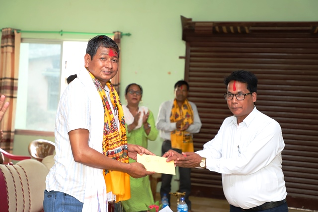 कैलारी उद्योग वाणिज्य संघले बुझायो  गाउँपालिकालाई ७ बुँदे ज्ञापन पत्र