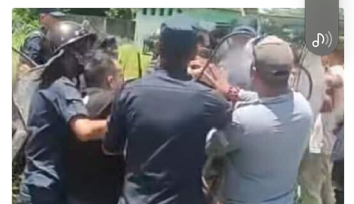 सुदूरपश्चिम विश्वविद्यालयमा नेविसंघ र अखिल क्रान्तिकारीबीच कुटाकुट