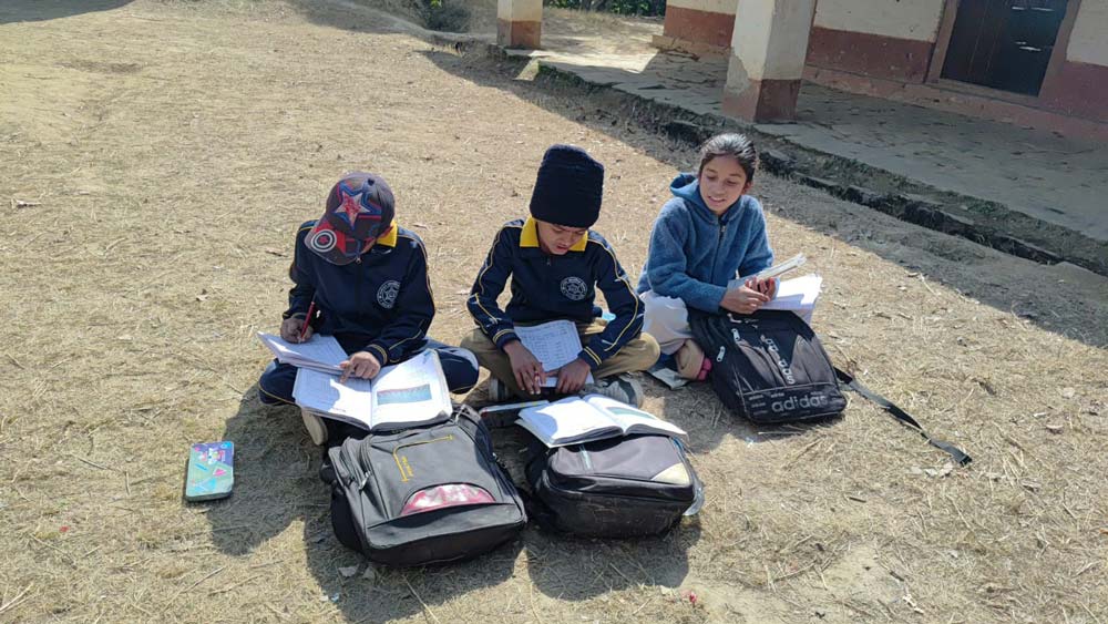 बैतडीमा शिक्षामा लगानी बढ्दै, गुणस्तर घट्दै