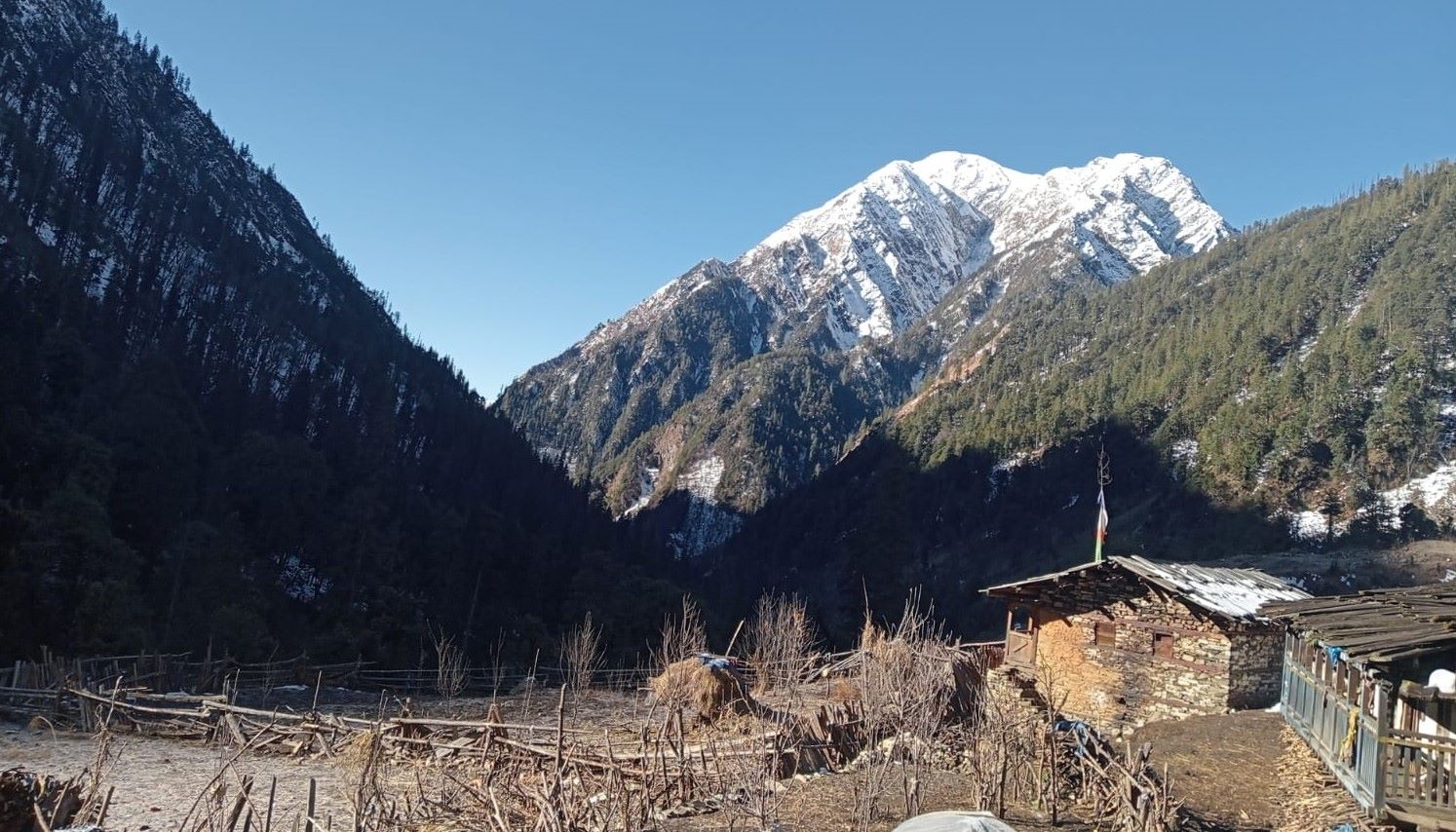 पुस्तौँदेखि सडक सञ्जालबाट वञ्चित हुँदै गुम्बावासी