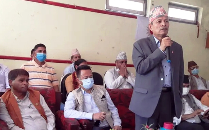 पार्टी नफुटाऊ भन्दा  पदका  भोकाहरु बाहिर गए : भिम रावल