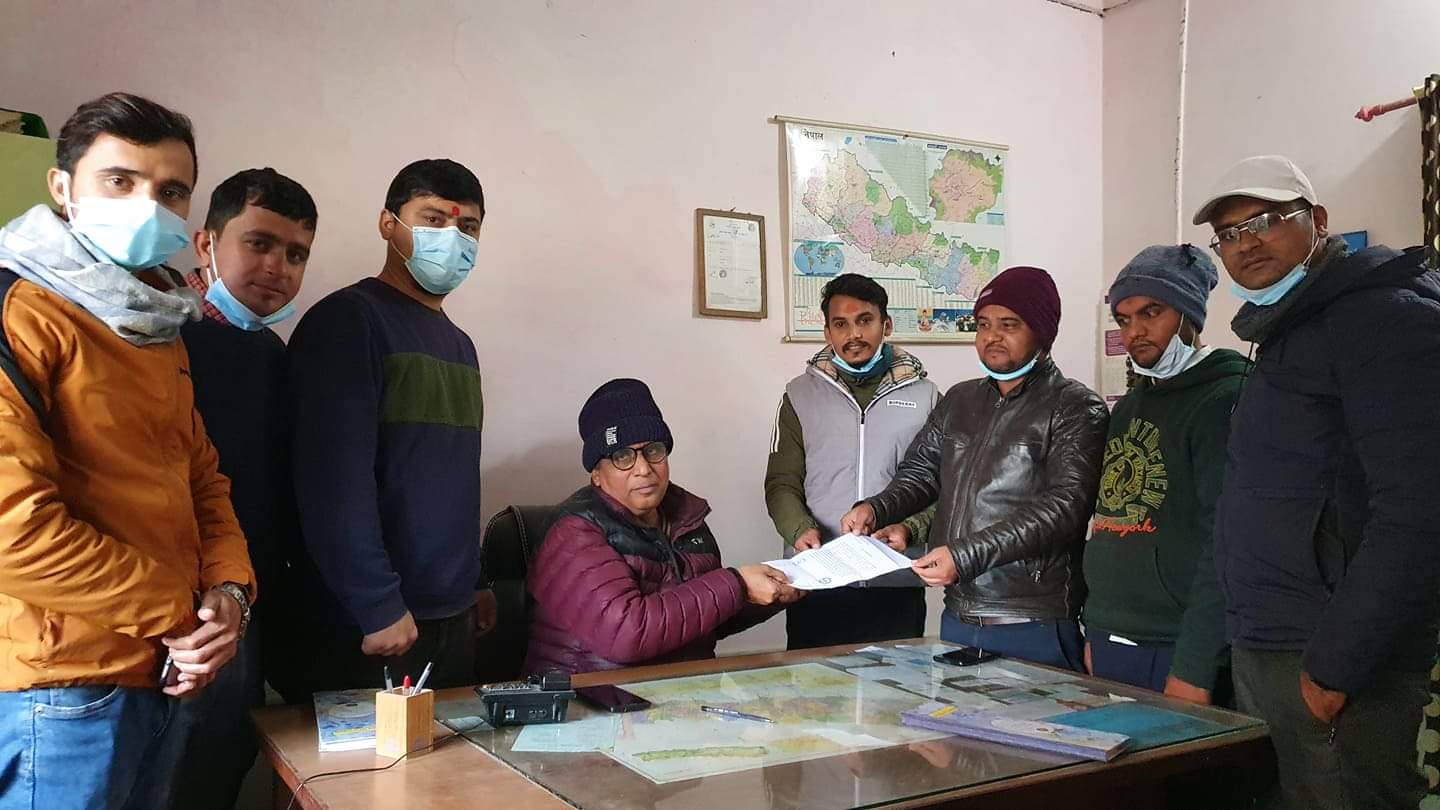 साझा स्वास्थ सेवा लाई फार्मासिस्ट बिनै औषधि बिक्रि वितरण गरेको भन्दै फार्मेसी पेशागत संगठनहरुले ध्यानाकर्षण पत्र