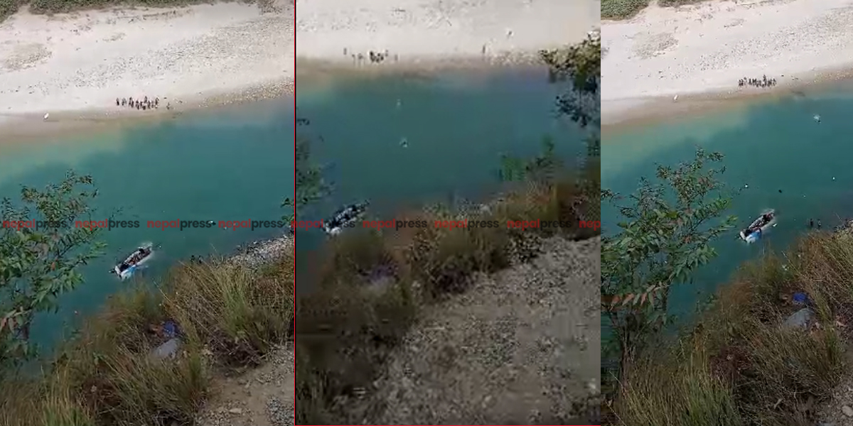 काठमाडौंबाट ओखलढुंगा जाँदै गरेको बस तामाकोशीमा खस्यो